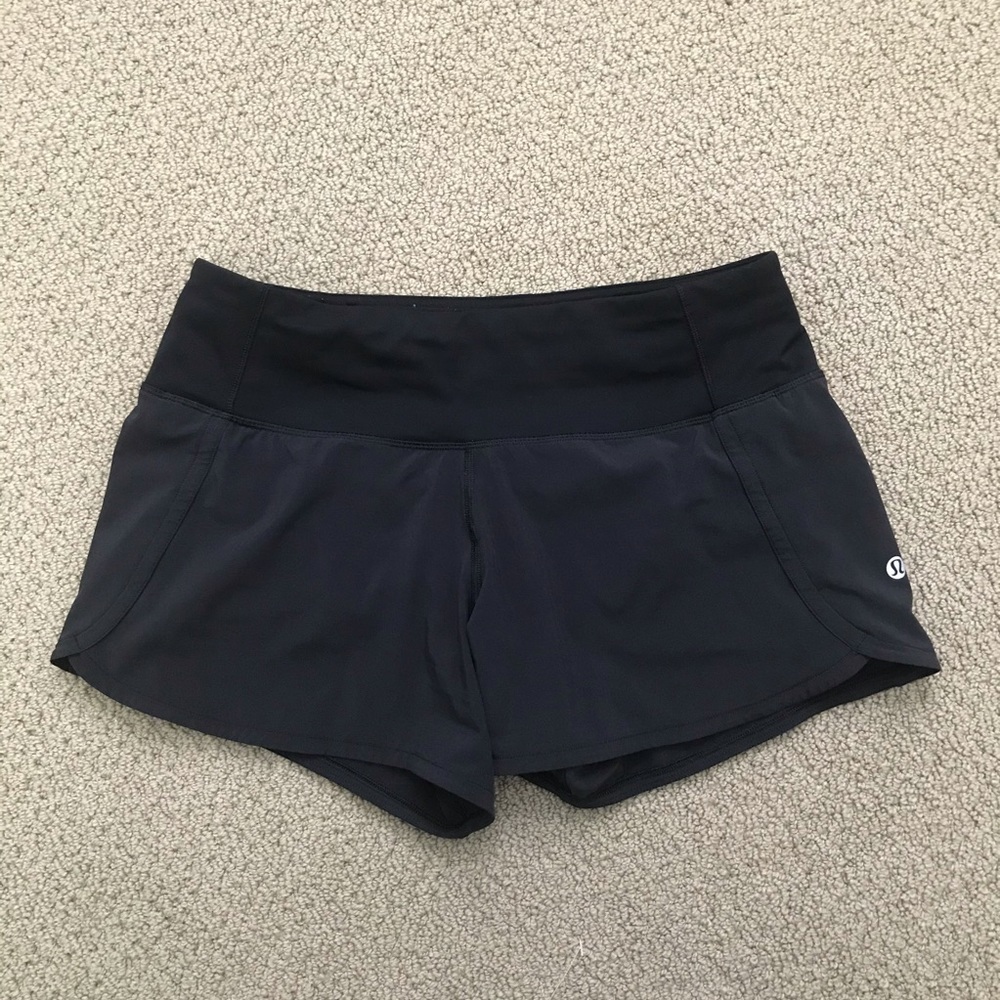 Lululemon Speed Up shorts 2.5”
